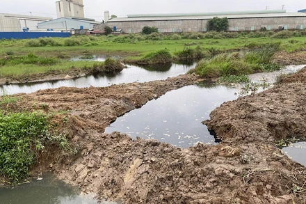 Nhiều cụm công nghiệp tại Hải Dương vẫn còn tình trạng xả nước thải gây ô nhiễm môi trường.