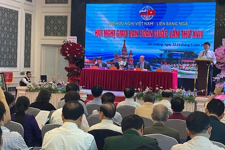 Hội Hữu nghị Việt Nam-Liên bang Nga tổ chức giao ban lần thứ 17 với sự tham gia của hàng trăm đại biểu đến từ 31 tỉnh, thành phố.