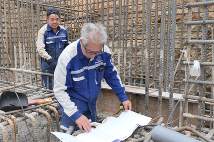 Khẩn trương thi công công trình đập dâng nước tạo cảnh quan thành phố Hà Giang.