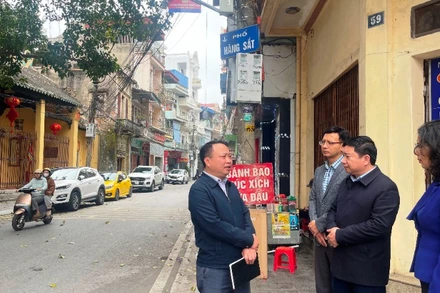 Lãnh đạo thành phố Nam Định (tỉnh Nam Định) khảo sát thực tế các tuyến đường, phố cổ trên địa bàn.