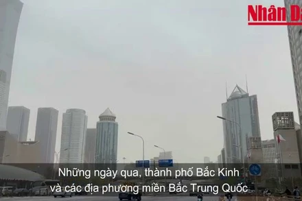 [Video] Bão cát nghiêm trọng tại Trung Quốc