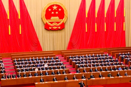 Tân Thủ tướng Trung Quốc Lý Cường tuyên thệ nhậm chức. (Ảnh: HỮU HƯNG)