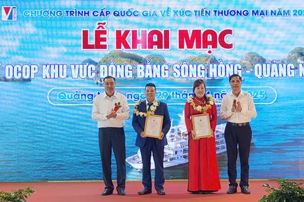 Khai mạc Hội chợ OCOP khu vực Đồng bằng sông Hồng-Quảng Ninh 2025.