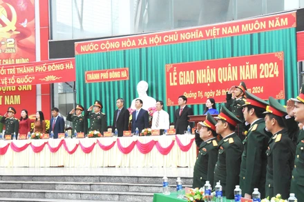 Lễ giao nhận quân tại thành phố Đông Hà.