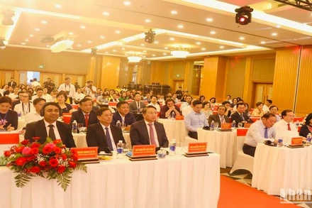 Quang cảnh hội nghị.