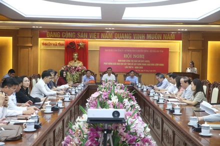 Toàn cảnh Hội nghị.