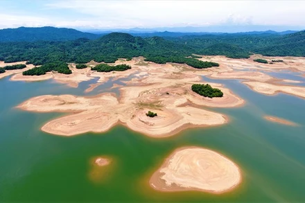 Mực nước đo được tại hồ Kẻ Gỗ ngày 24/8, đạt 13,9 % so dung tích thiết kế.