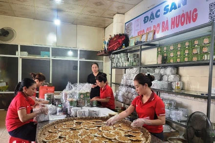 Sản phẩm kẹo cu đơ Bà Hường (Hương Sơn, Hà Tĩnh) đang được thị trường trong và ngoài nước ưa chuộng