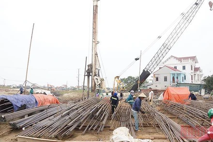 Xem xét, sửa đổi quy định về thẩm quyền chỉ định thầu