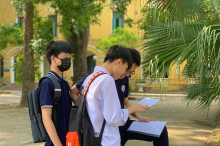 Thí sinh tham dự tuyển sinh lớp 10 (Ảnh: Trường THPT Chu Văn An, Hà Nội)