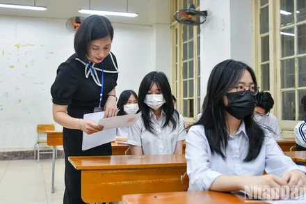 Kỳ thi tuyển sinh vào lớp 10 của Hà Nội năm 2023 (Ảnh minh họa: THÀNH ĐẠT)