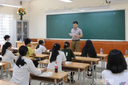 Hình ảnh tại kỳ thi vào lớp 10. (Ảnh minh hoạ: THUỶ NGUYÊN)