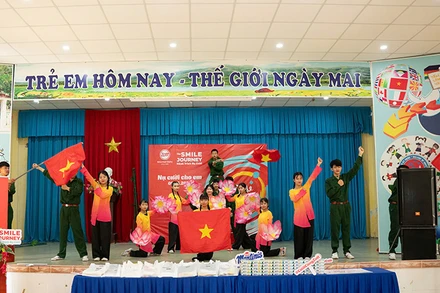 Một tiết mục văn nghệ của các em tại chương trình. (Ảnh: Ban tổ chức)