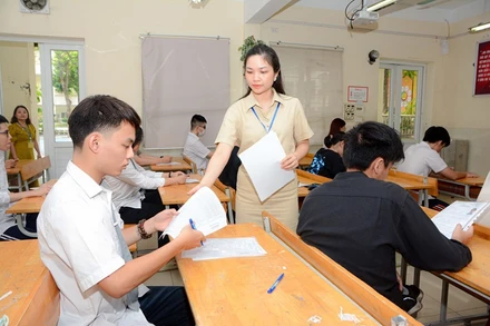 [Video] Nghiên cứu đề xuất bỏ bằng tốt nghiệp trung học cơ sở