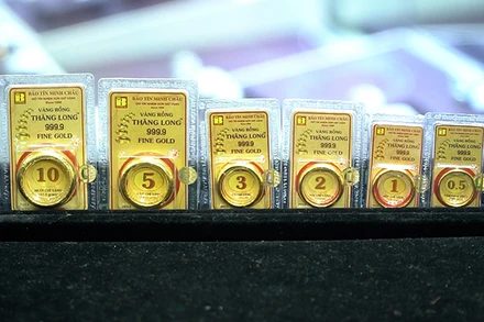 [Video] Giá vàng tiến gần hơn tới mốc 100 triệu đồng/lượng 
