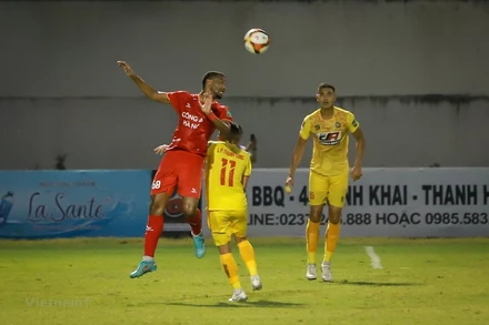 Đông Á Thanh Hóa gặp đội khách Công an Hà Nội. Ảnh: Vietnam+