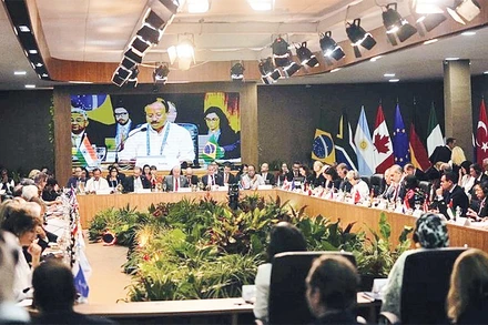 Các đại biểu dự Hội nghị Bộ trưởng Ngoại giao G20 tại Brazil. (Ảnh AP)