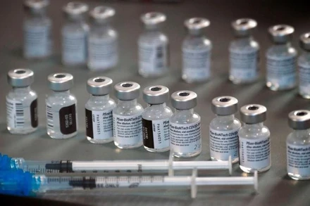 Cùng cộng đồng quốc tế phòng, chống dịch bệnh