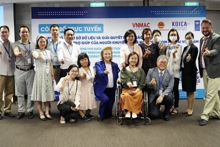 Ra mắt nền tảng trực tuyến đăng ký và quản lý thông tin người khuyết tật trên điện thoại thông minh.