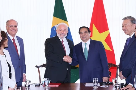 Thủ tướng Phạm Minh Chính và Tổng thống Lula da Silva hội đàm. (Ảnh: Dương Giang)