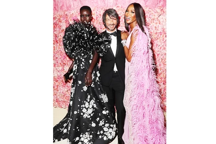 Balenciaga gọi tên Piccioli