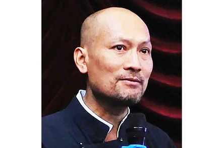 Công nghệ phát huy giá trị bức tranh trăm tuổi