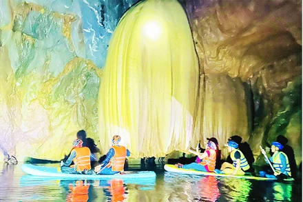 Hang Sơn Nữ ở xã Trường Sơn vừa được phát hiện.