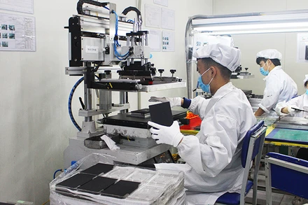 Các doanh nghiệp có vốn đầu tư nước ngoài chiếm 39% số sáng kiến đăng ký trong giai đoạn II của chương trình. Ảnh: HẢI NHƯ