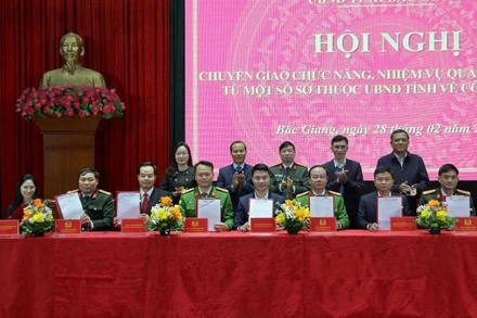 Lễ bàn giao nhiệm vụ mới cho Công an tỉnh Bắc Giang.