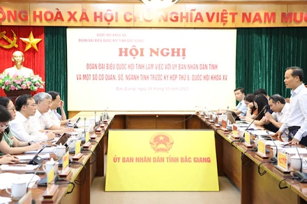 Đoàn Đại biểu quốc hội tỉnh Bắc Giang làm việc với Ủy ban nhân dân tỉnh.