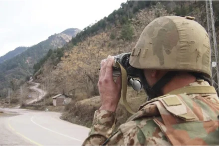 [Video] Quân đội Ấn Độ và Pakistan đấu súng dữ dội tại khu vực Kashmir