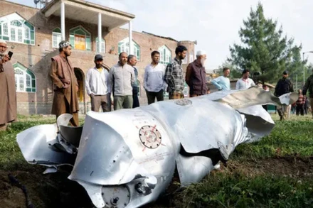 [Video] Ấn Độ và Pakistan cáo buộc lẫn nhau gia tăng xung đột 