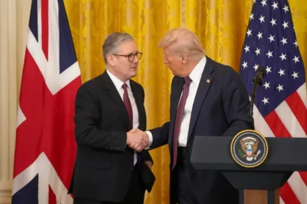 [Video] Tổng thống Trump thông báo nước đạt thoả thuận thương mại đầu tiên