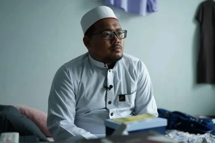 [Video] Người đàn ông mất 170 người thân trong động đất Myanmar