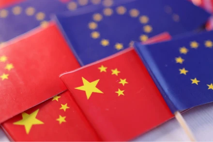 [Video] EU và Trung Quốc xích lại gần nhau vì chính sách thuế quan của Mỹ