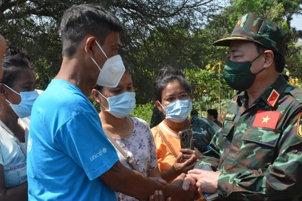 [Video] Đoàn kết quốc tế trong hoạt động cứu hộ động đất tại Myanmar