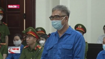 Xét xử cựu Giám đốc Công an Thành phố Hải Phòng và 12 bị cáo