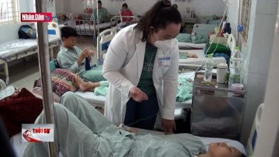 Khoảng 250 người nghi ngộ độc sau khi ăn bánh mì thịt ở Đồng Nai