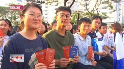 Khởi hành "Hành trình mùa Xuân" đưa sinh viên về quê đón Tết