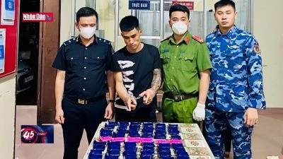 Quảng Bình: Bắt đối tượng mua bán trái phép gần 12.000 viên ma túy