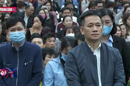 Lập hồ sơ phương án, dòng tiền để phát hành trái phiếu là gian dối