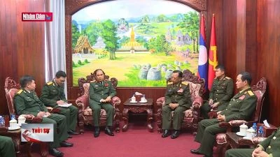 Chúc mừng Kỷ niệm 75 năm Ngày thành lập Quân đội nhân dân Lào