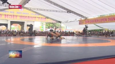 Khai hội truyền thống Vật dân tộc thời Mạc