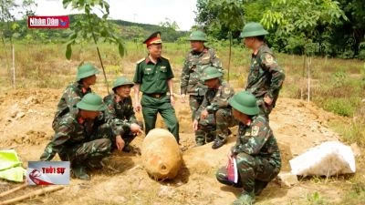 Hủy nổ an toàn quả bom nặng 334kg