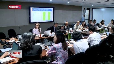 ADB giữ nguyên tăng trưởng kinh tế Việt Nam