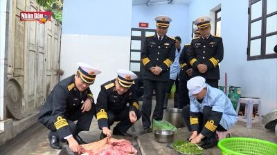 Xuân về trên đảo tiền tiêu