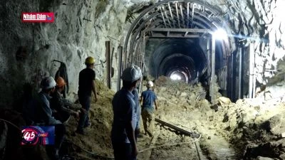 Nỗ lực khắc phục sự cố sụt hầm Đèo Cả