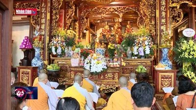 Câu chuyện văn hóa: Xây dựng nếp sống văn minh trong thực hành tín ngưỡng