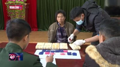 Truy tìm nhóm đối tượng dùng súng cướp tiệm vàng ở Bình Dương