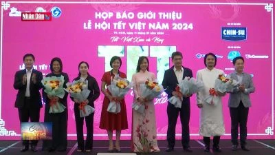 Tết Việt - Lan tỏa giá trị văn hóa Việt